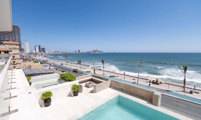 Mazatlan Apartment | Cristal bay Apartments