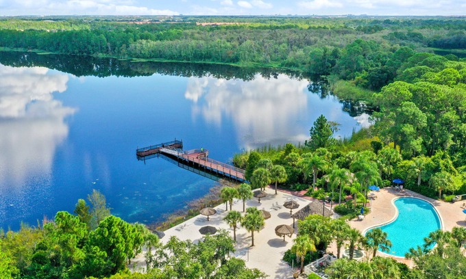 Bahama Bay Villa | Cristina's Tropical Villa/Just Minutes to Disney!