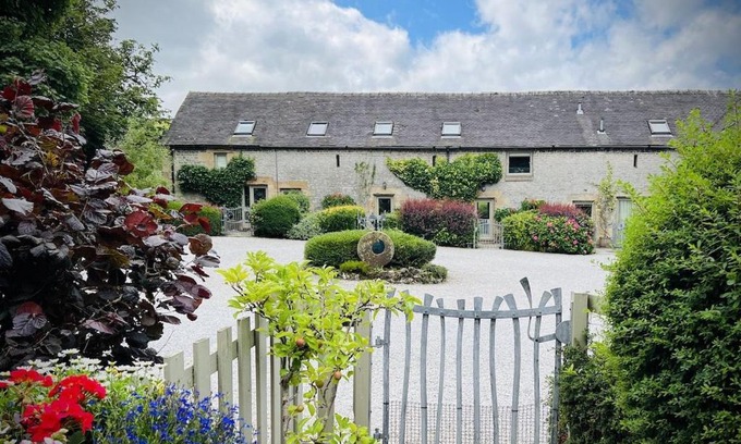 Crowdecote House | Critchlow Cottage