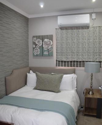 Kimberley House | Cronin Luxury Accomodation Room 2