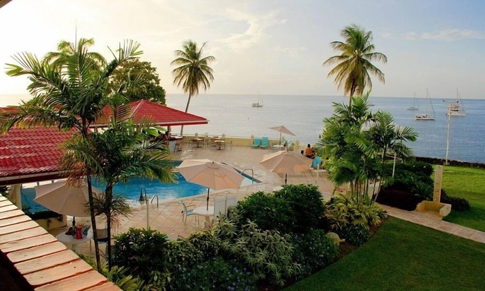 Bon Accord Village Hotel | Crown Point Beach Hotel