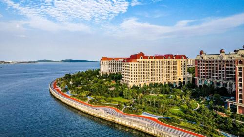 Huangdao Resort | Crowne Plaza QingdaoOrientalMovieMetropolis by IHG