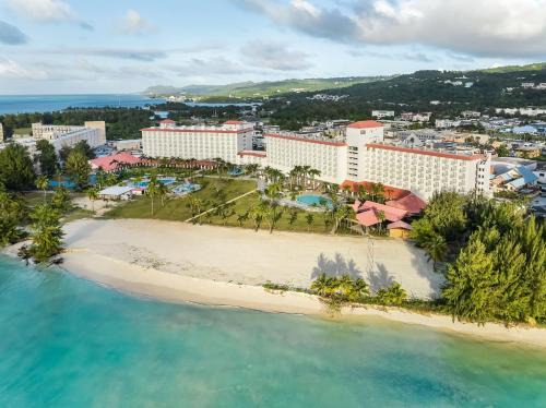Garapan Hotel | Crowne Plaza Resort Saipan
