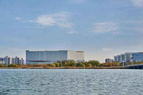 Dongli Hotel | Crowne Plaza Tianjin Binhai by IHG
