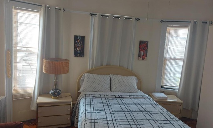 Flatbush House | Crsytal Chateau Room Rental