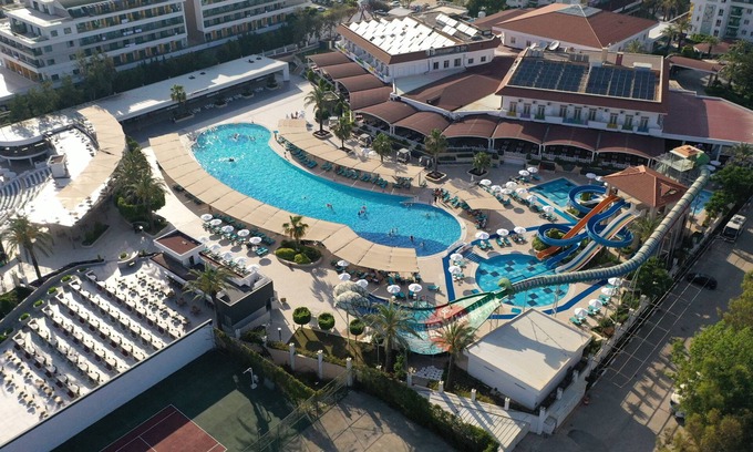 Bogazkent Resort | Crystal Paraiso Verde Resort & Spa - All Inclusive