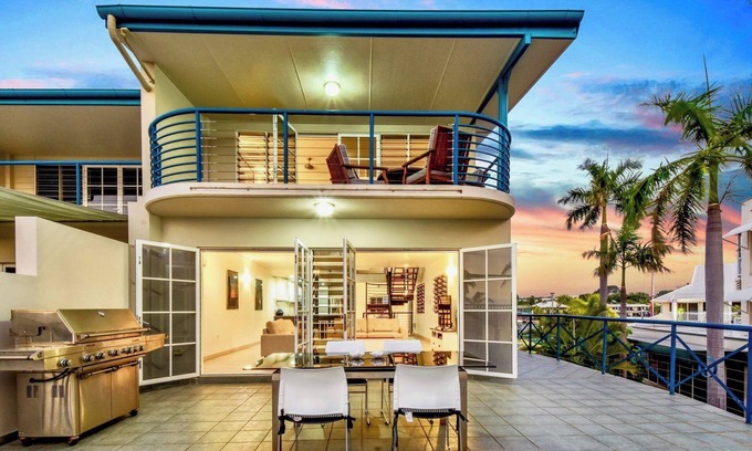 Cullen Bay Villa | Cullen Bay Villa