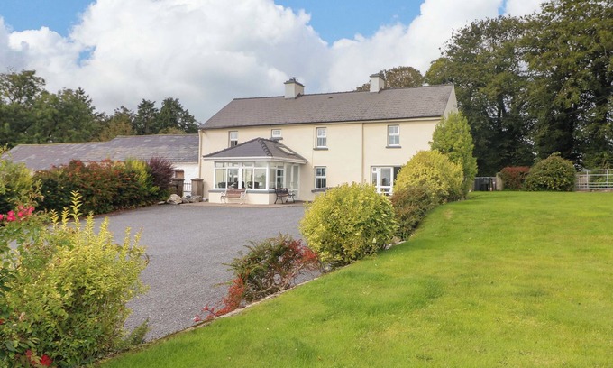 Ballymacarbry Cottage | CURRADOON HOUSE, family friendly in Touraneena, County Waterford