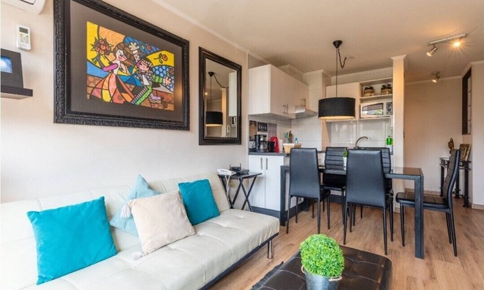 Las Rejas Apartment | Cute and comfortable up to 6 pax, meter to the door, just perfect