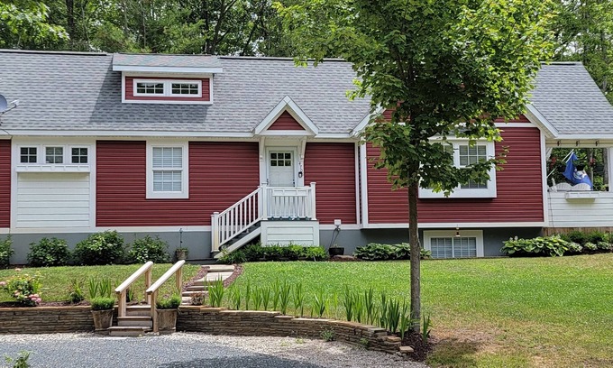 Mears House | Cute Cottage Lake Michigan Beach Pentwater Silver Lake Sand Dunes