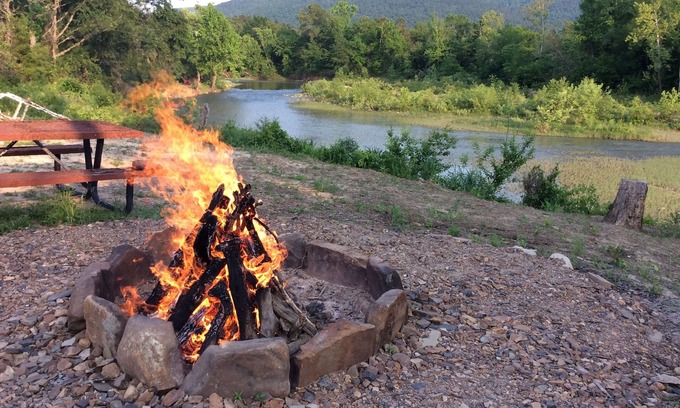 Nashoba Cabin | Cute Cottage River Front! Hot Tub after June 20, kayak & fish RiverBird Lodging.