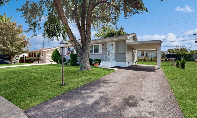 York House | Cute family home located in the perfect for exploring the area