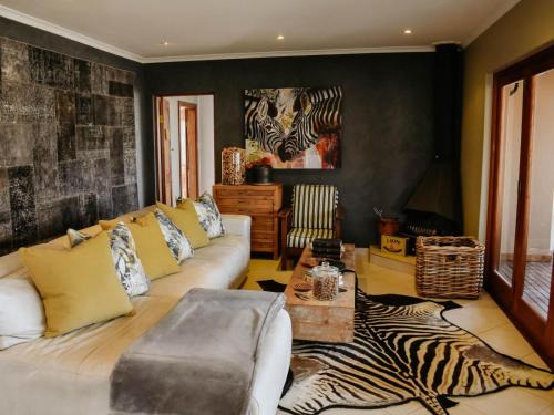 Okhahlamba Apartment | Cwebile Guesthouse