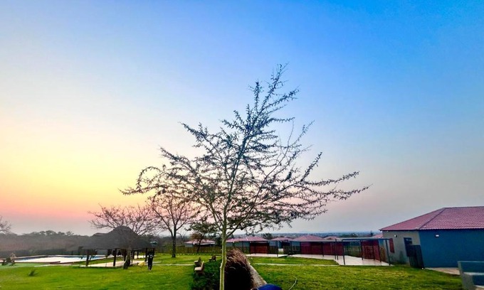Greater Giyani Cabin | CyC Guest Lodge
