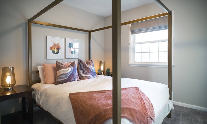 Newburgh House | Cypress House Newburgh, Cypress House - A Curated, Comfortable, Charming Home near the Historic Down