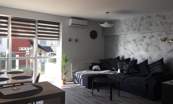 Tychy Apartment | Cztery Pory Roku