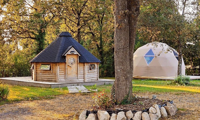 Aizenay Cabin | Dôme Géodésique Envie D'une Nuit Insolite Dans une Bulle en Vendée ?