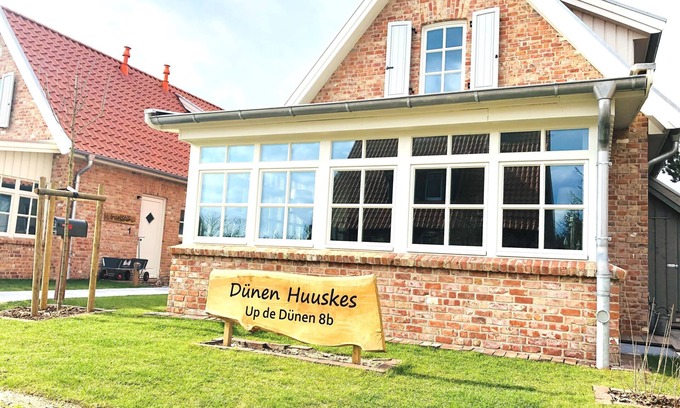 Spiekeroog House | DünenHuuske MeerLücht Spiekeroog