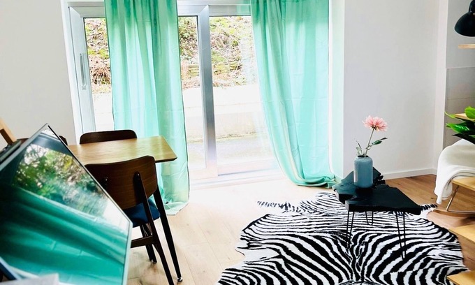 Derendorf Apartment | Düsseldorf City Atelier