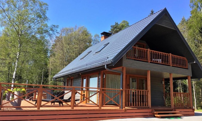 Roja House | Dīķmalas