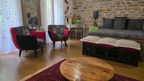 Cordes-sur-Ciel Bed & Breakfast | D'Ici et D'Ailleurs