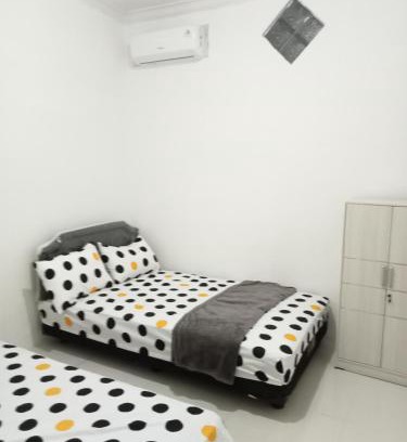 Purwokerto House | D5 Homestay Syariah Sumampir Purwokerto SatuRumah