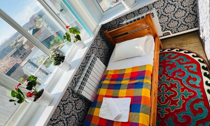 Naryn House | DADOW Guesthouse