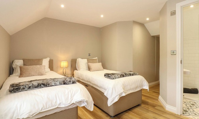 South Creake Cottage | Daisy's Place
