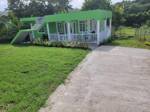 Gros Islet House | Dane Tropical Cottage
