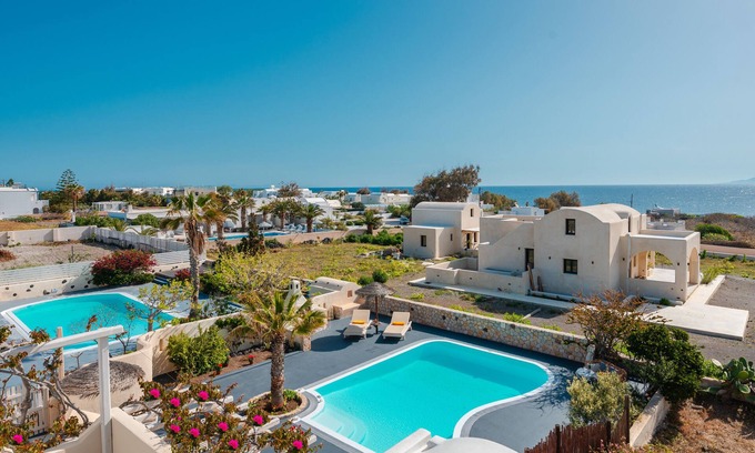 Agia Paraskevi Villa | Daphne | Cycladic Two-Bedroom Villa with Private Pool and Sea View