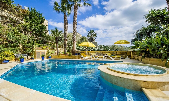 Ta' Għammar House | Dar tal-Kaptan Boutique Maison - an oasis of tranquillity and beauty on Gozo