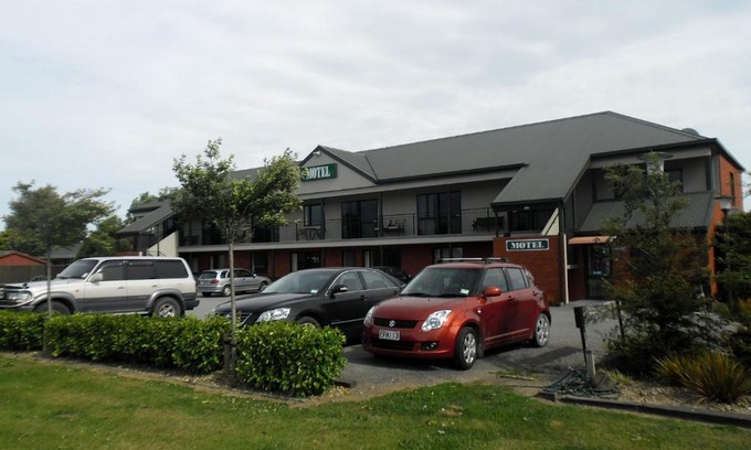Darfield Hotel | Darfield Motel