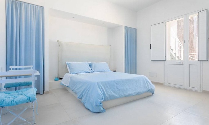 Santa Lucia Cabin | Darsena Sunset Suite II by Wonderful Italy
