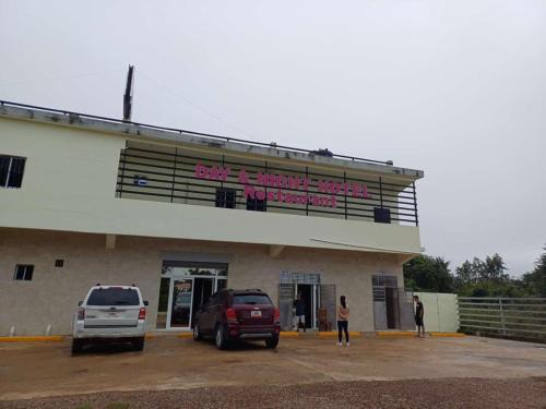 Armenia Hotel | Day And Night Hotel Belmopan