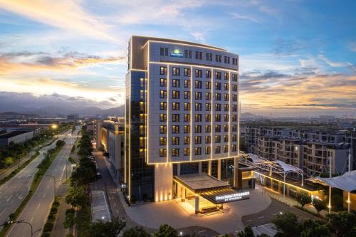 Dinghai Hotel | Days Hotel by Wyndham Zhoushan Hi-tech Zone