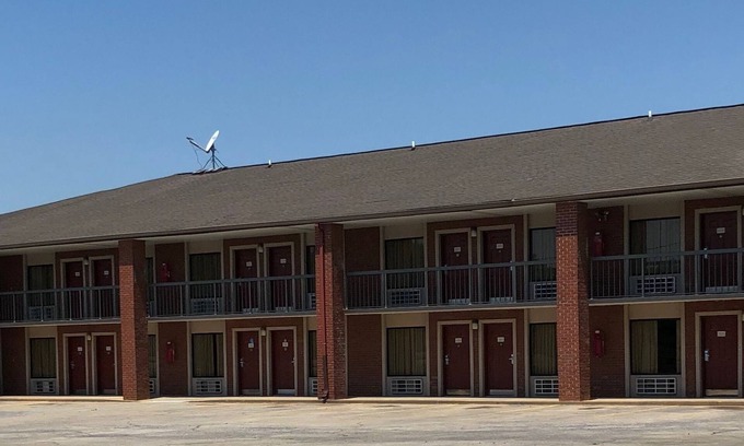 Childersburg Hotel | Days Inn by Wyndham Childersburg/Sylacauga