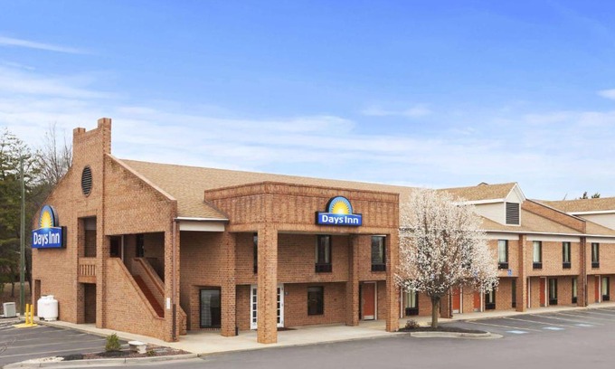 Farmville Hotel | Days Inn by Wyndham Farmville
