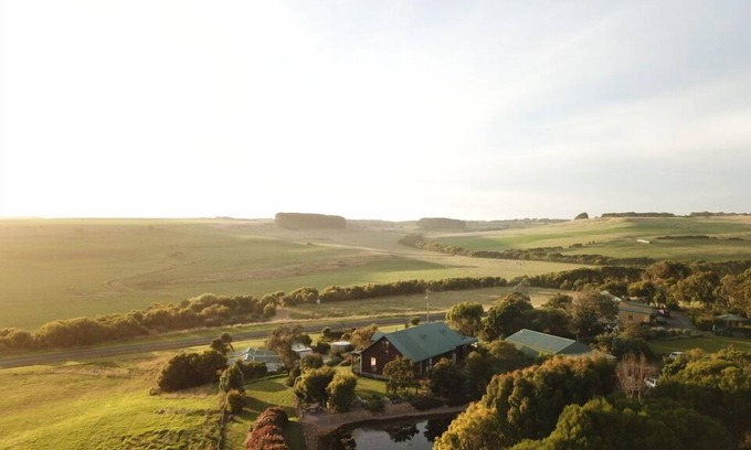 Port Campbell Cottage | Daysy Hill Country Cottages