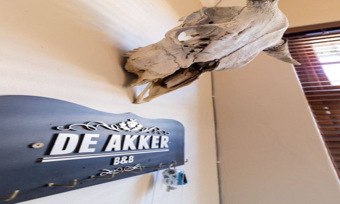 Oudtshoorn House | De Akker Guest-house- Tripple