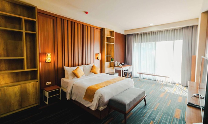 Kecamatan JONGGAT Hotel | De Balen Soultan Hotel