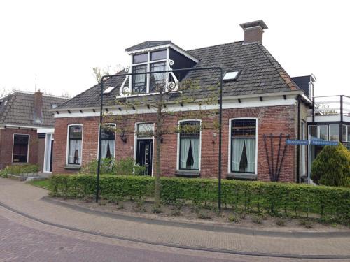 Molkwerum Bed & Breakfast | De Rede