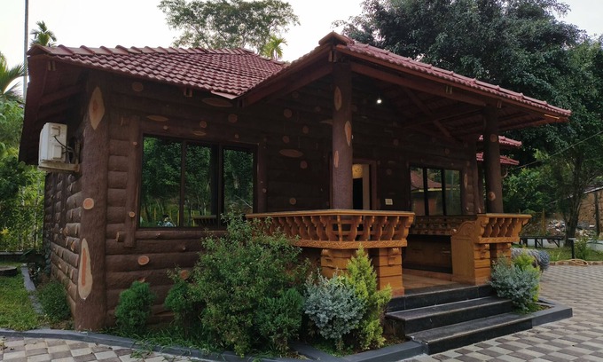 Kudrasthe Hotel | De Royale Montana Hotel and Resorts