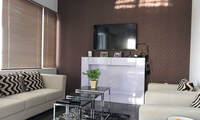 Bandung Villa | De Villa Atas Bukit by HouseinBandung