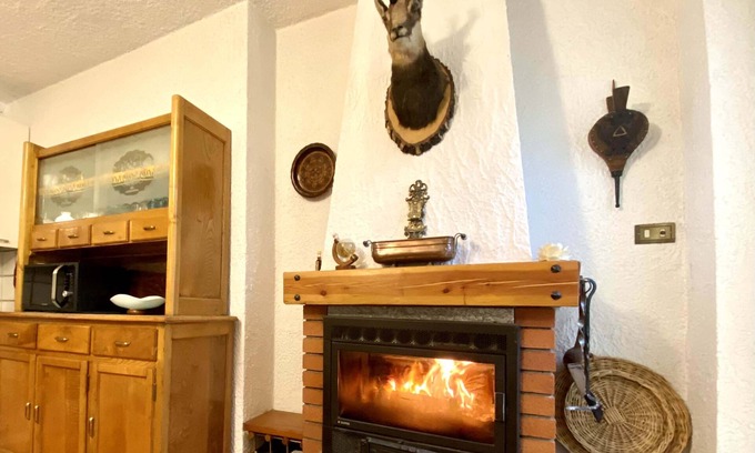 Oulx Apartment | Deer House
