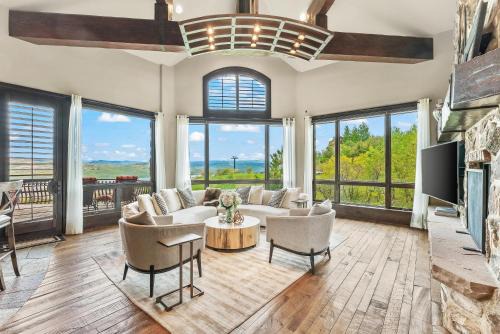 Deer Valley House | Deer Valley Luxury Home in Gated Community, Private Hot Tub, Amazing Views, Gourmet Kitchen