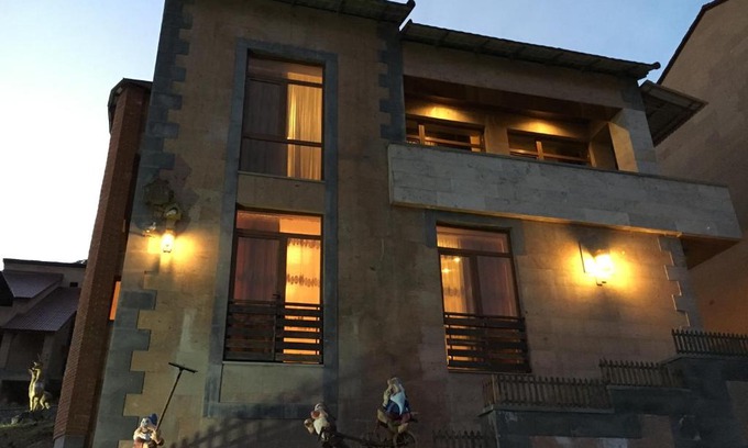 Tsaghkadzor Villa | Deer Villa