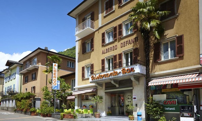 Lavorgo Hotel | Defanti