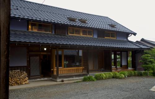 Fujikawa House | Deguchiya