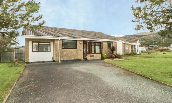 Fairbourne House | Dehangfa