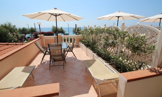 Riva Ligure Hostel | Del Prado bilocale 110